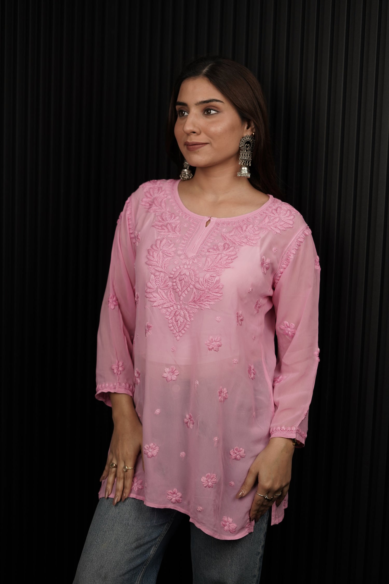 Modal Shartan Short Kurti